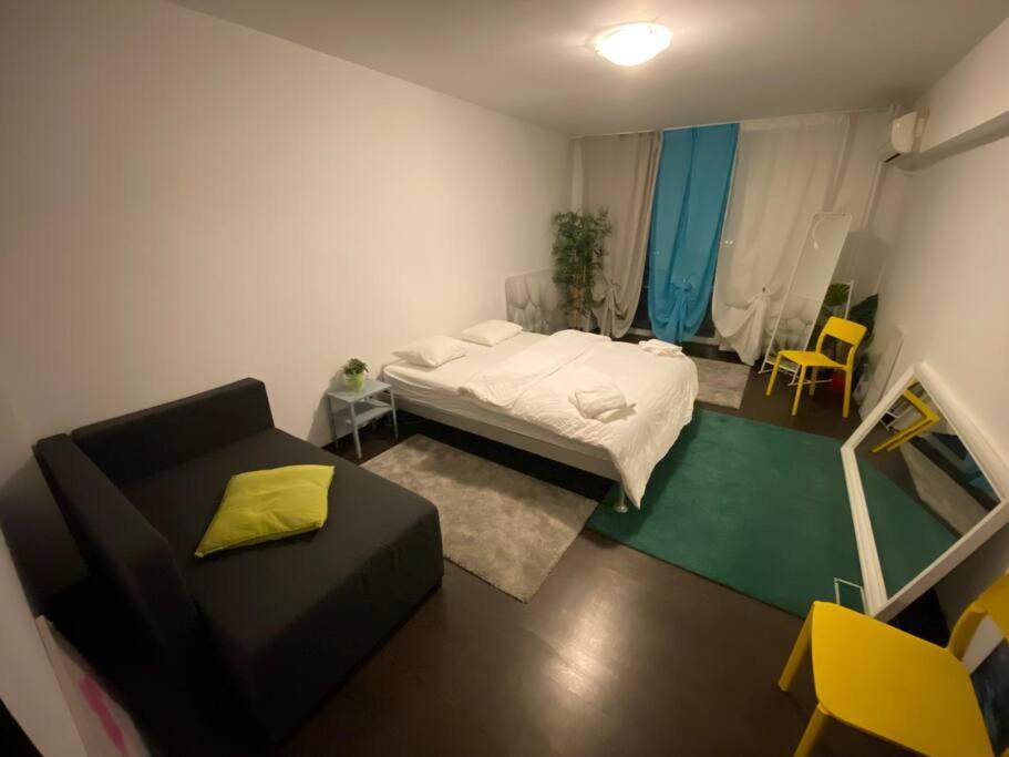 Green Apartment 43 Bucarest Esterno foto